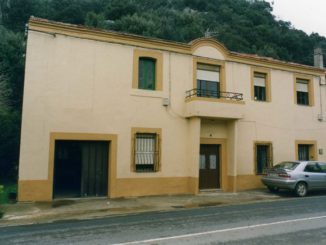 Antigua sede del Centro Obrero y Minero de Camargo, construido por los trabajadores de la mina La Paulina en 1911.