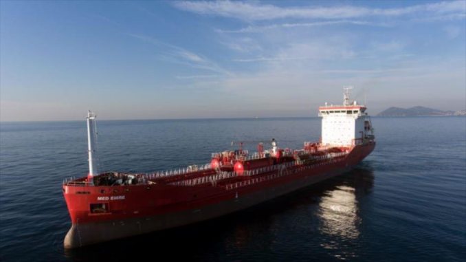 Un petrolero turco en el mar Mediterráneo.
