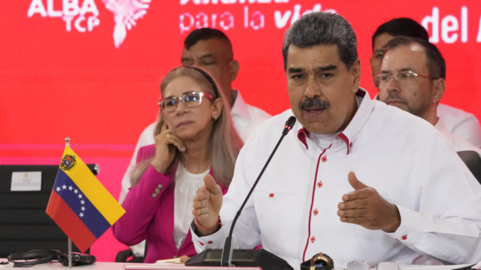 El presidente de Venezuela, Nicolás Maduro, habla durante la Cumbre del ALBA, el 24 de abril de 2024.